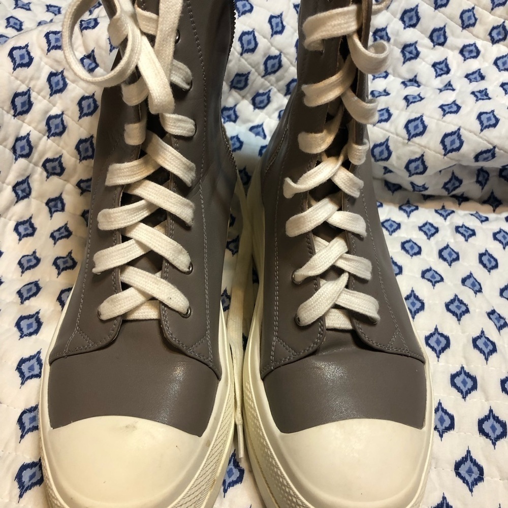 Shane Justin, Women’s Lace-Up High-Top Boots in Taupe and Cream